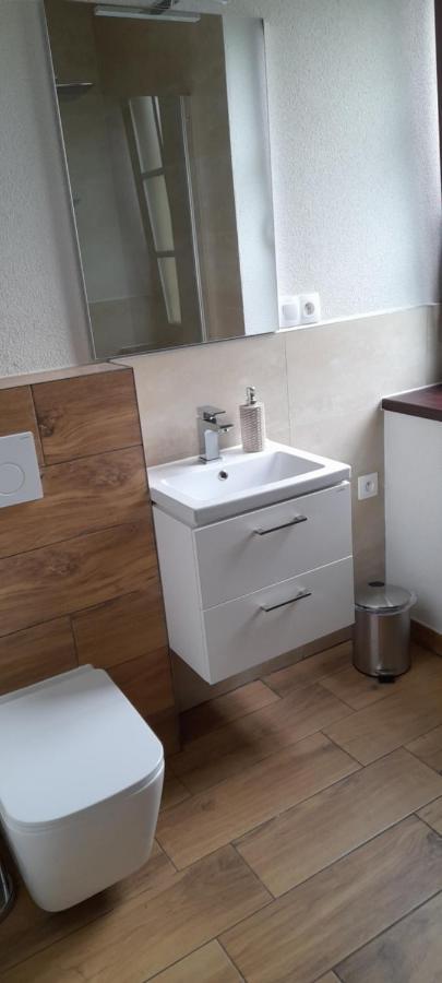 Apartmany Lumi Velky Slavkov Exterior foto
