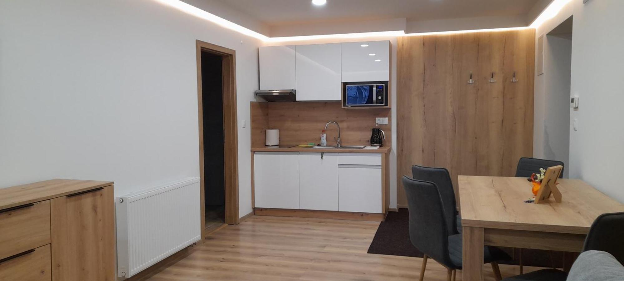 Apartmany Lumi Velky Slavkov Exterior foto