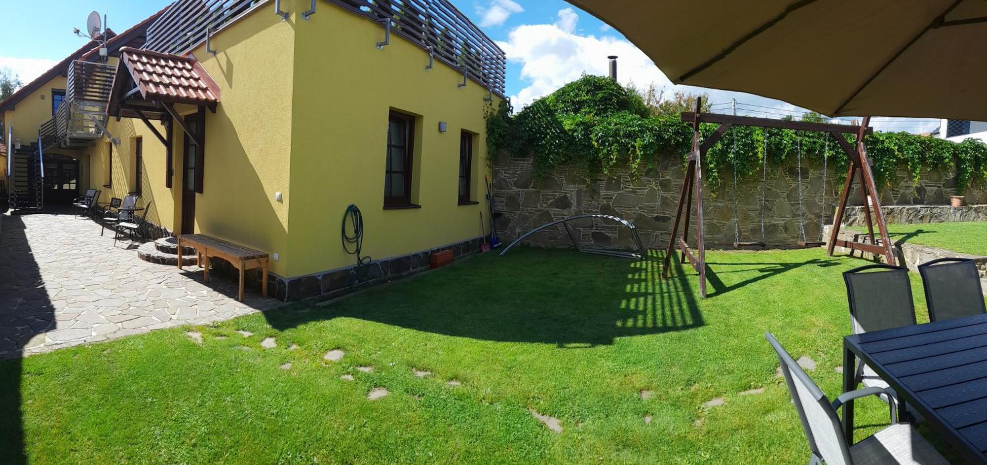Apartmany Lumi Velky Slavkov Exterior foto